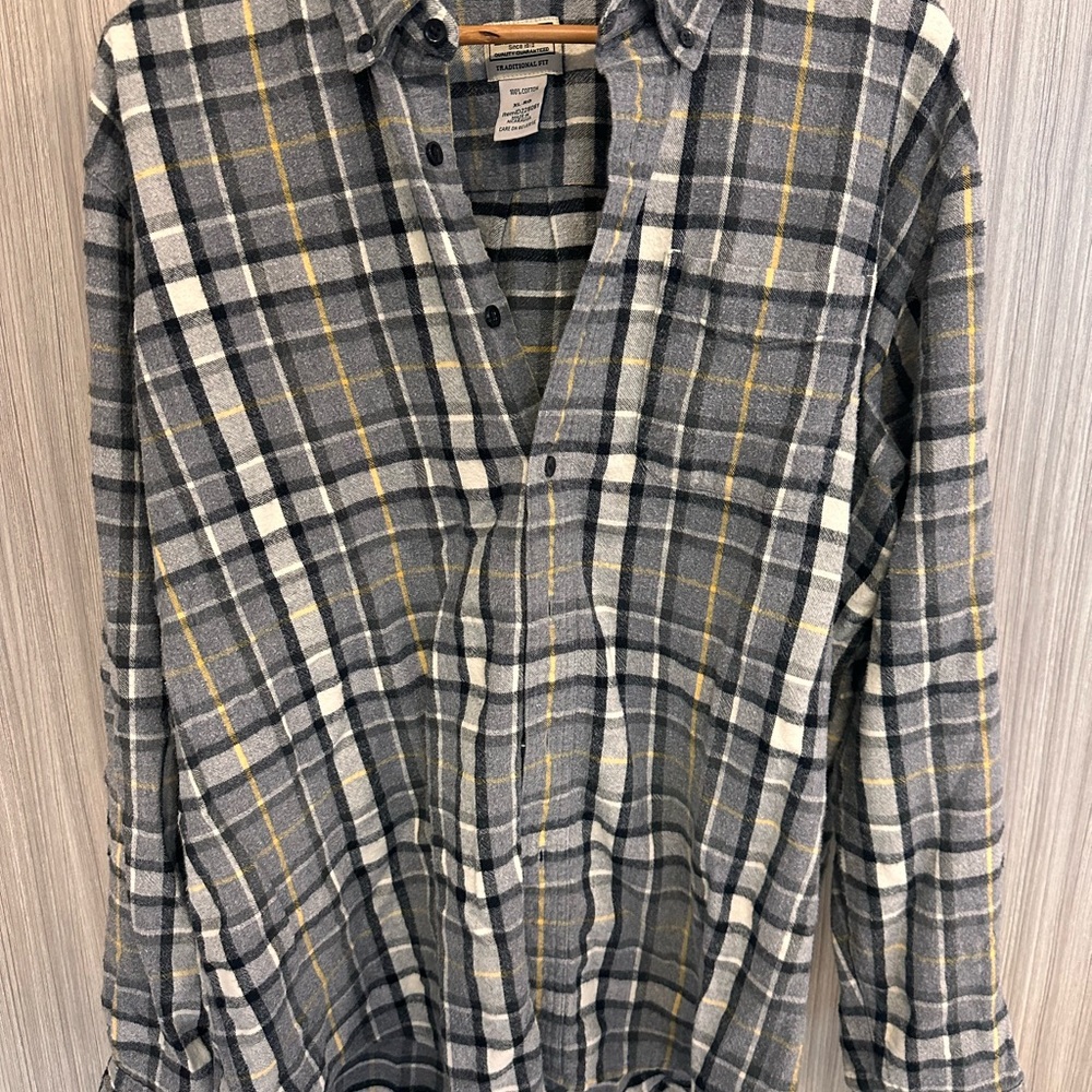LL Bean Gray Plaid Long Sleeve Soft Flannel Shirt Men’s XL Reg 228061